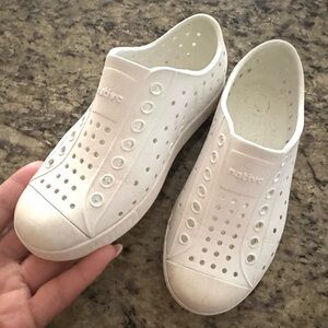 Native Jefferson - white - Kids Slip-On Sneakers - C12